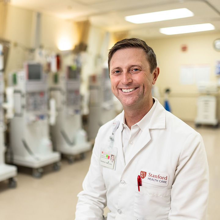 Empowering Patients: Dr. Graham Abra’s Mission to Expand Home Dialysis